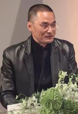 身价8个亿”的北京协和医学博士冯唐，语出惊人：“如果想不得癌，少得癌，特别像女生