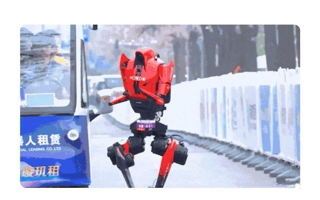 快来看！一只“猴子”赢了人类马拉松世界纪录，这你敢信？


今天在北京亦庄，一场