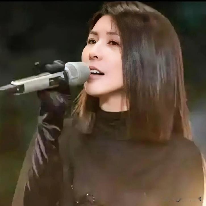 《适合相爱的时辰》
             许茹芸巡回演唱会
广州站
时间  