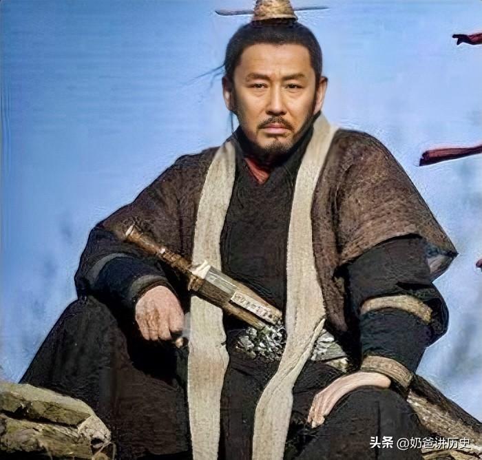 刘邦是个舍得发工资，但不舍得发股份的老板，他分封7个异姓王几乎全灭，但是，分封的