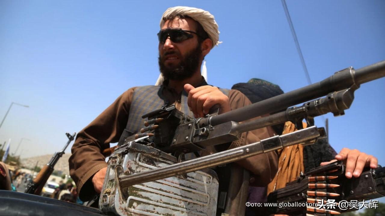 彭博社报道，巴基斯坦与阿富汗之间的斋月休战结束，两国军事行动重新开始。
 
巴基