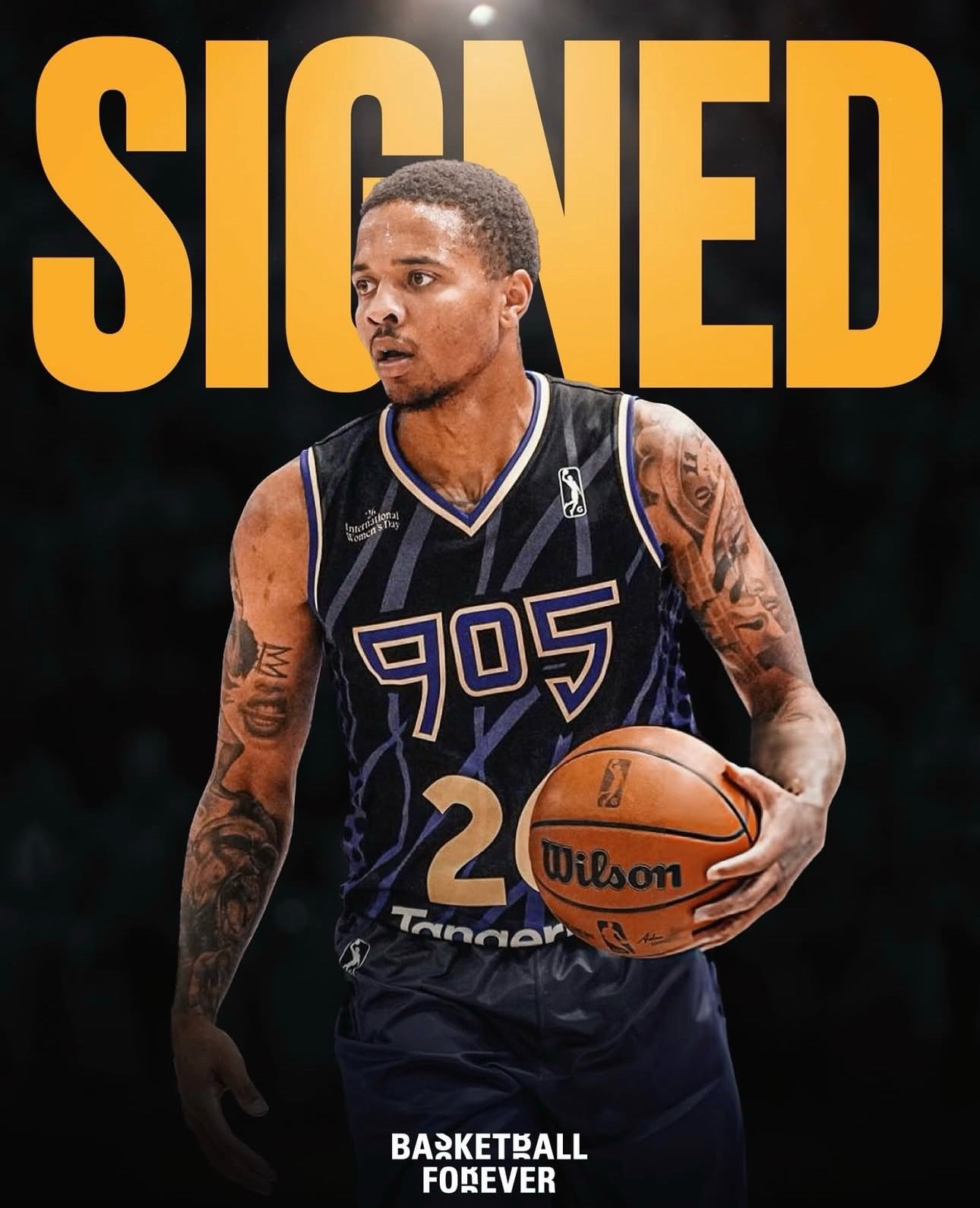 前NBA状元秀富尔茨￼与猛龙￼签下一份10天短合同。富尔茨曾是2017年76人￼