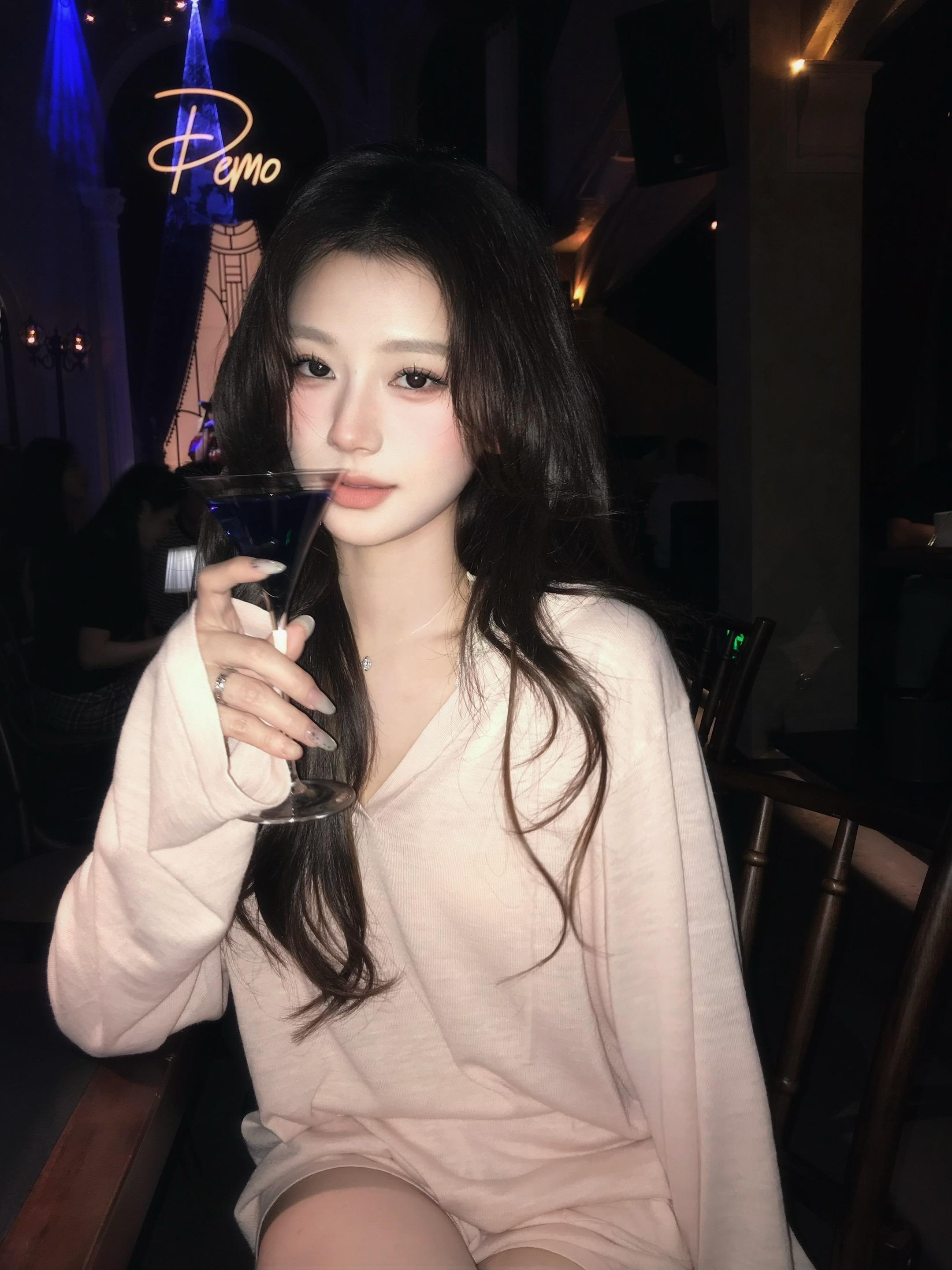 楼下清吧我们经常去