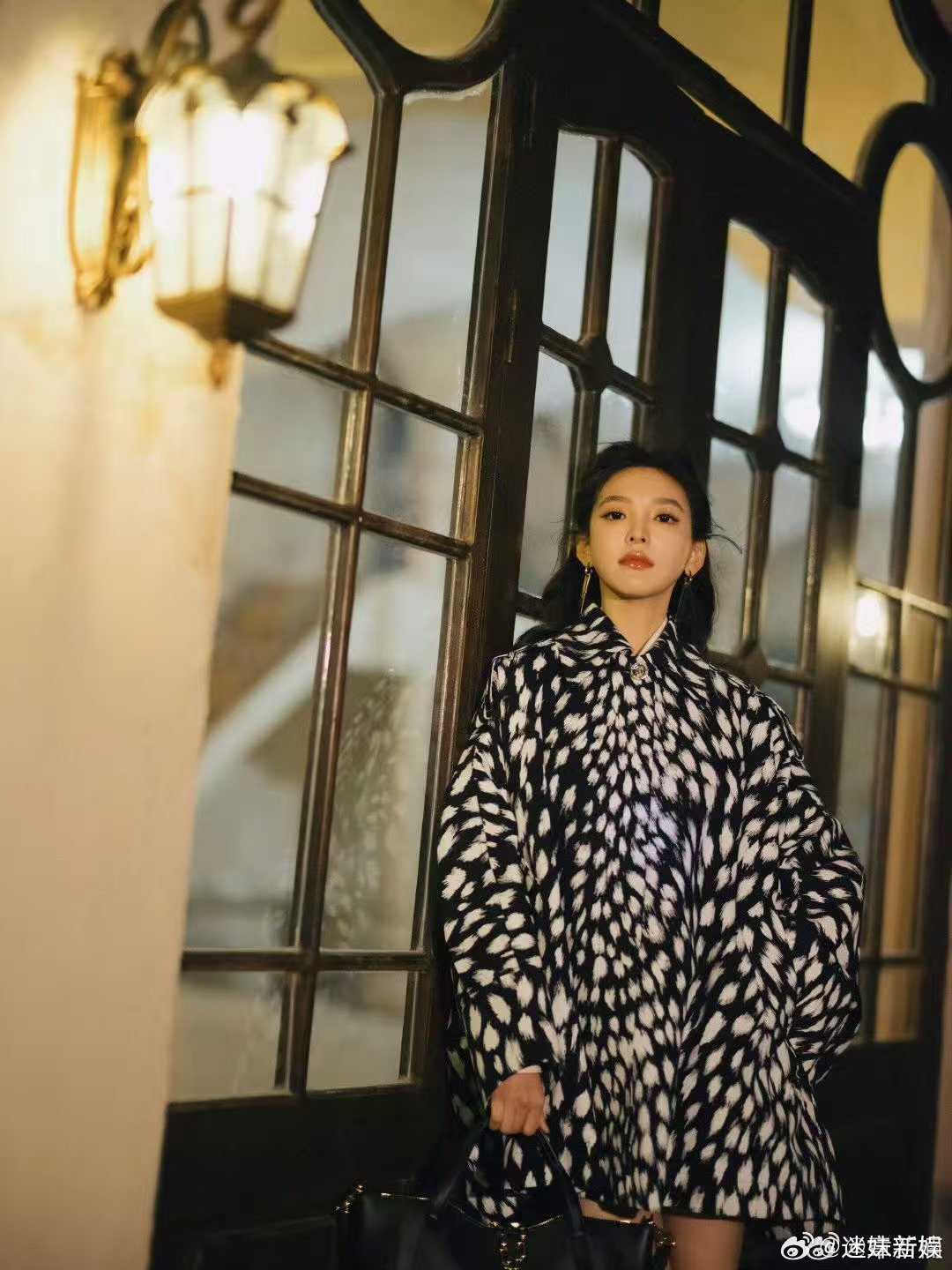 章若楠时装周出发图章若楠巴黎时装周启程图章若楠巴黎时装周启程图，好美，