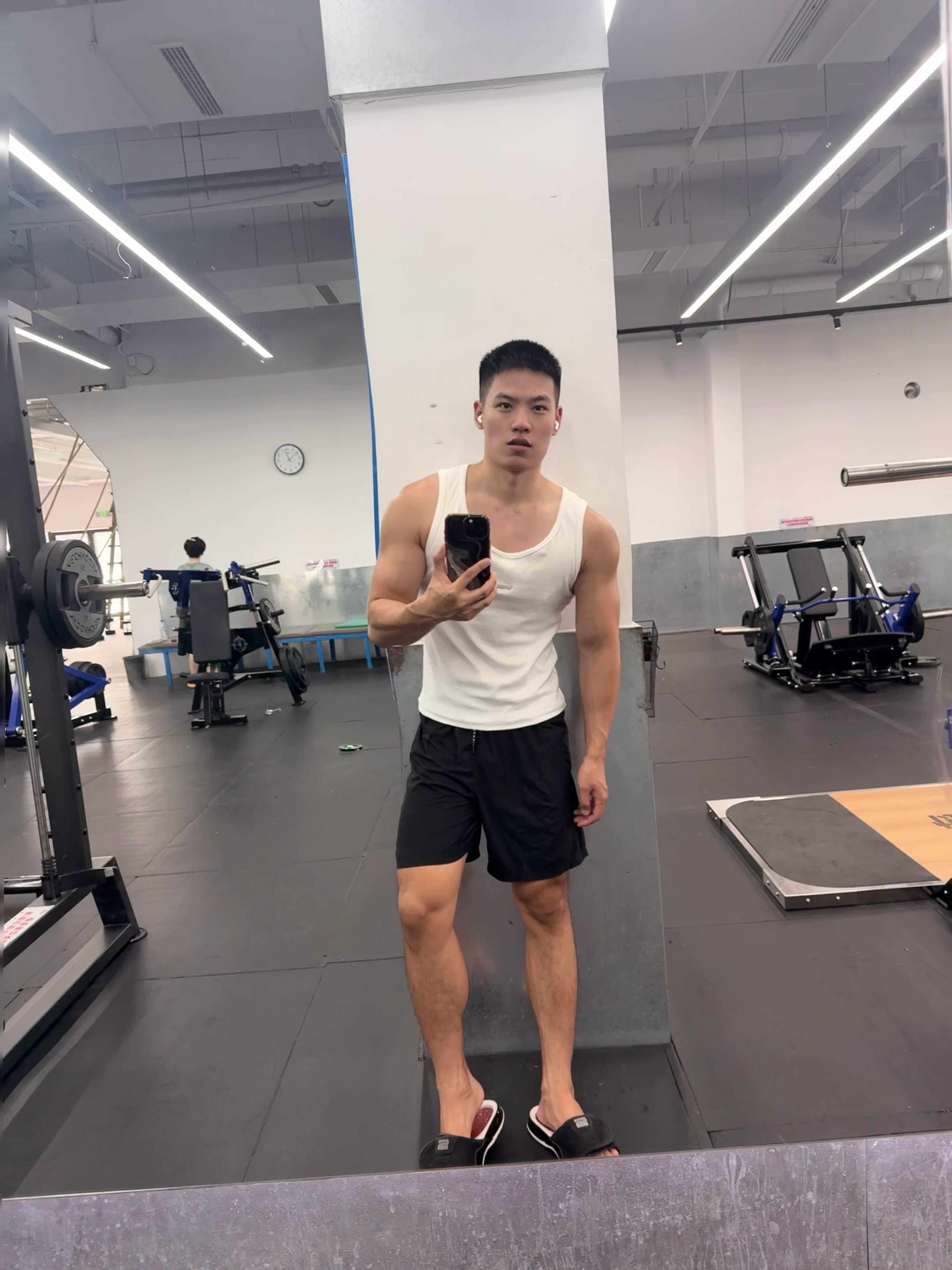 hi ​​​