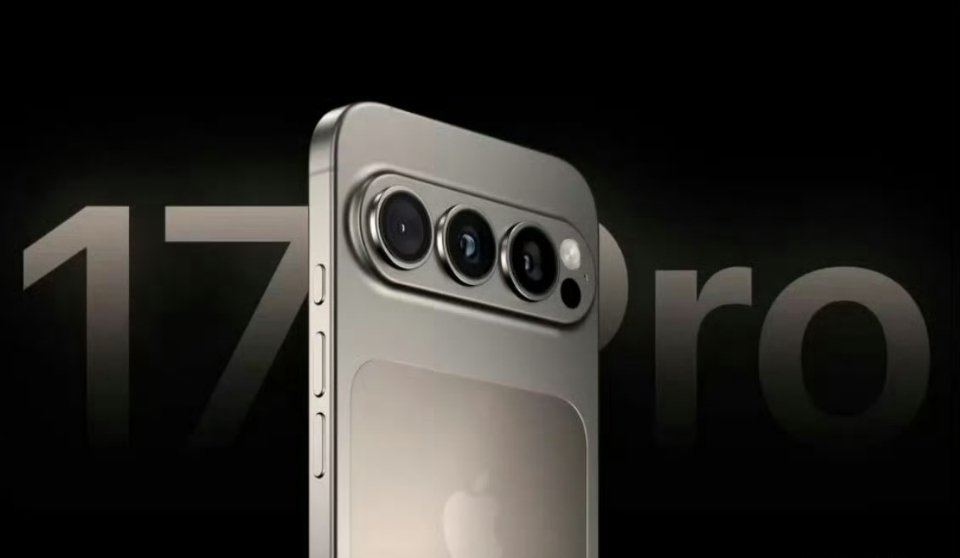 iPhone17ProMax渲染图再曝光 不知道苹果这样设计是不是为了做薄机身，