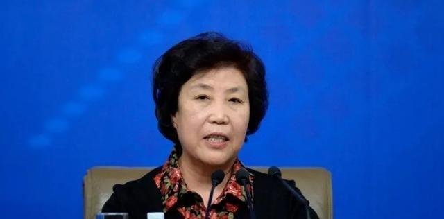 1978 年，“铁姑娘”郭凤莲随代表团前往美国。她满怀热情地宣传“大寨精神”，可