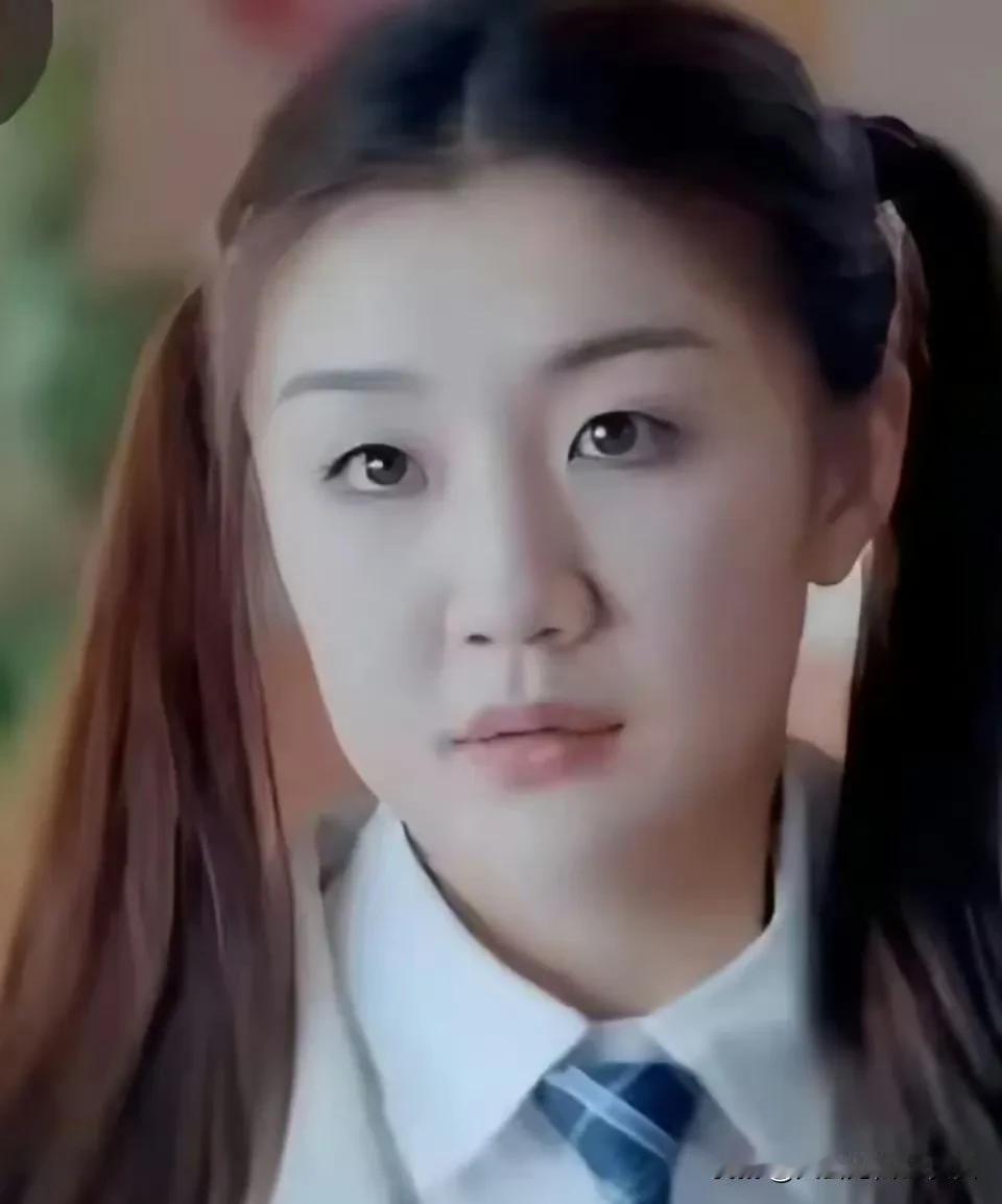 陈梦在真人秀的这次短剧体验，足以证明，她进娱乐圈拍戏是没有发展的。

也不知道她