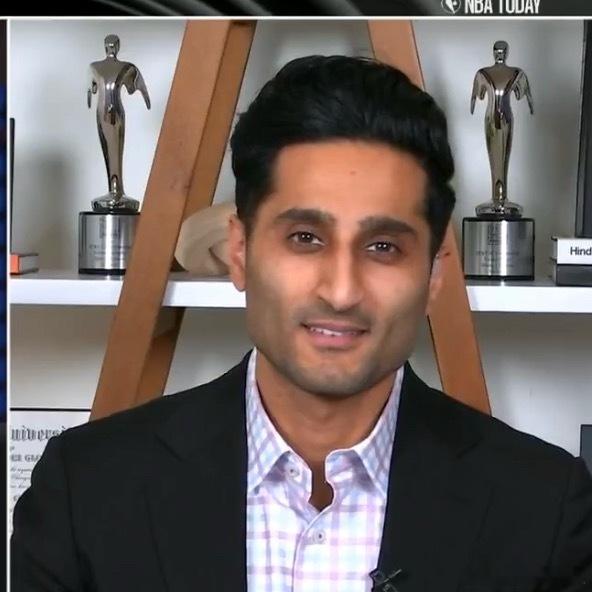 虚晃一枪！Shams早些时候报道里夫斯将对阵骑士复出，但随后删除。最新伤病报告，