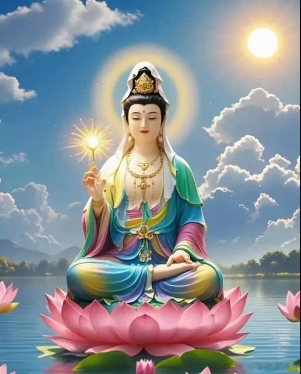 慈悲是佛道之根本。慈爱众生并给予快乐，称为慈；同感其苦，怜悯众生，并拔除其苦，称