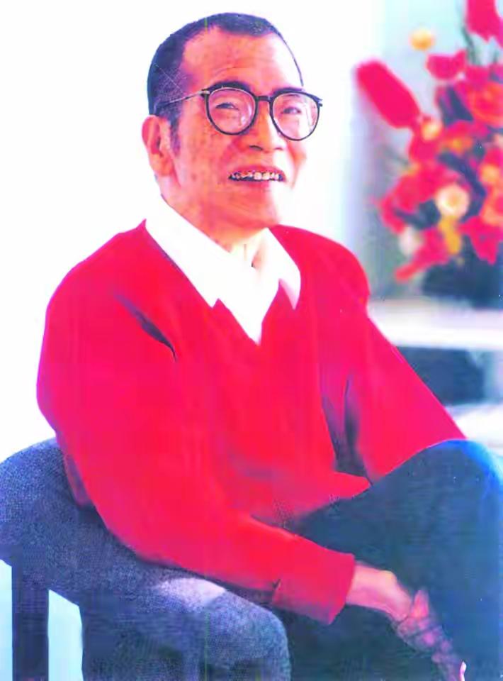 大凡读过《哥德巴赫猜想》纪实文学报告的人，都不会忘记得陈景润这个名字，更不会忘记