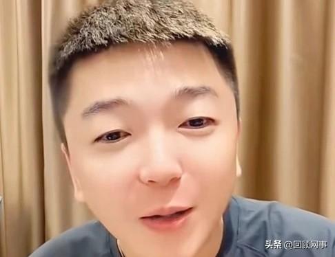 王某人曾因借钱误解巴扎黑！

             今晚王某人直播讲述去年找