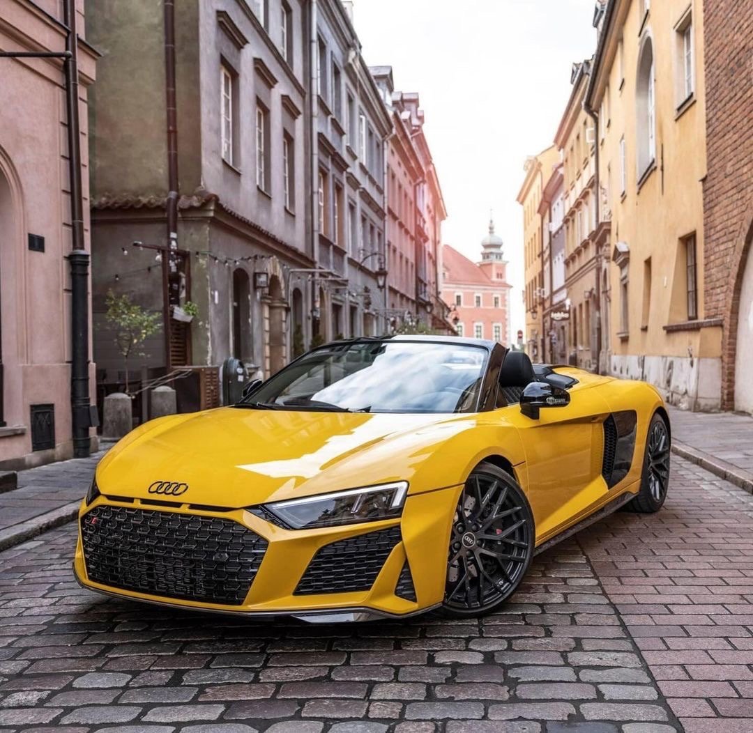 奥迪 R8 V10 Spyder RWD（维加斯黄）#奥迪##汽车视觉# ​​​