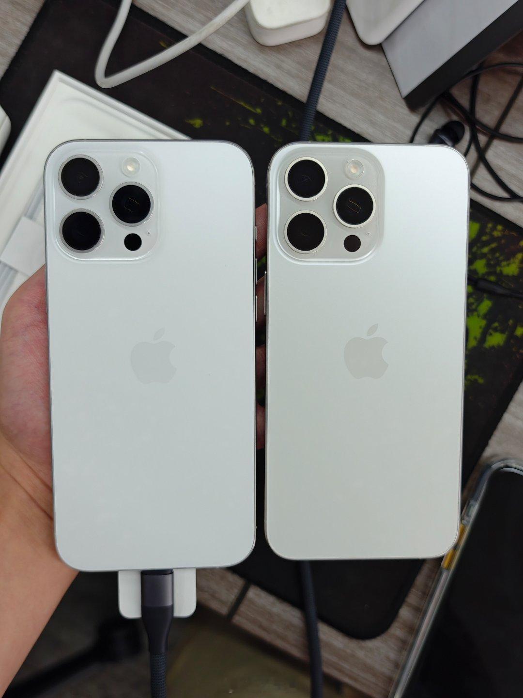 iPhone16 Pro Max的白色相比于去年iPhone 15 Pro Ma