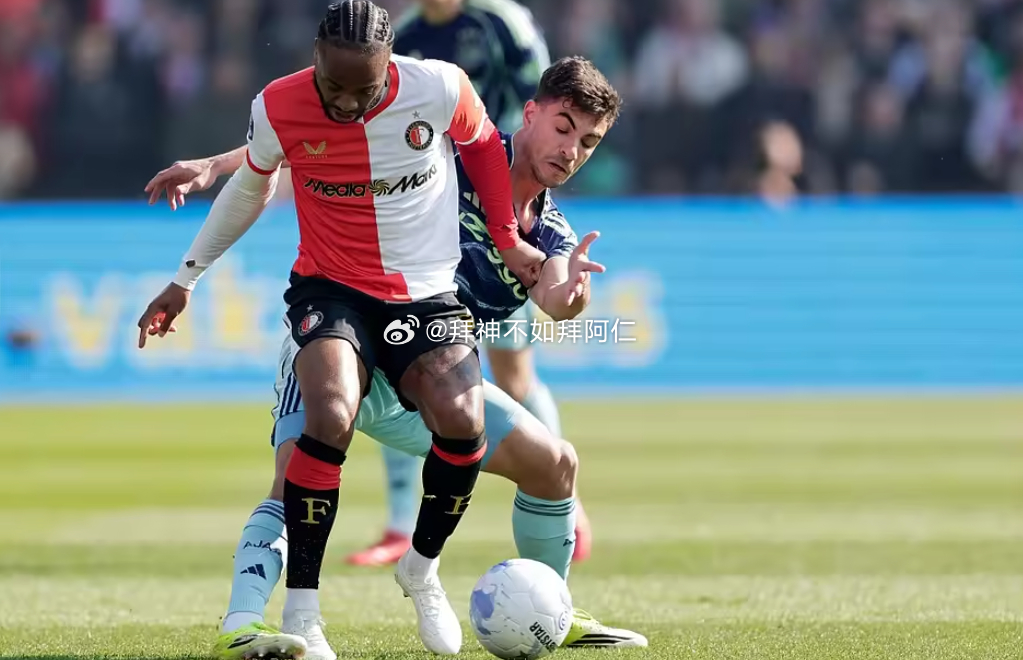 据GOAL报道，斯特林在费耶诺德的处境正变得愈发微妙。在最近结束的对阿贾克斯的比
