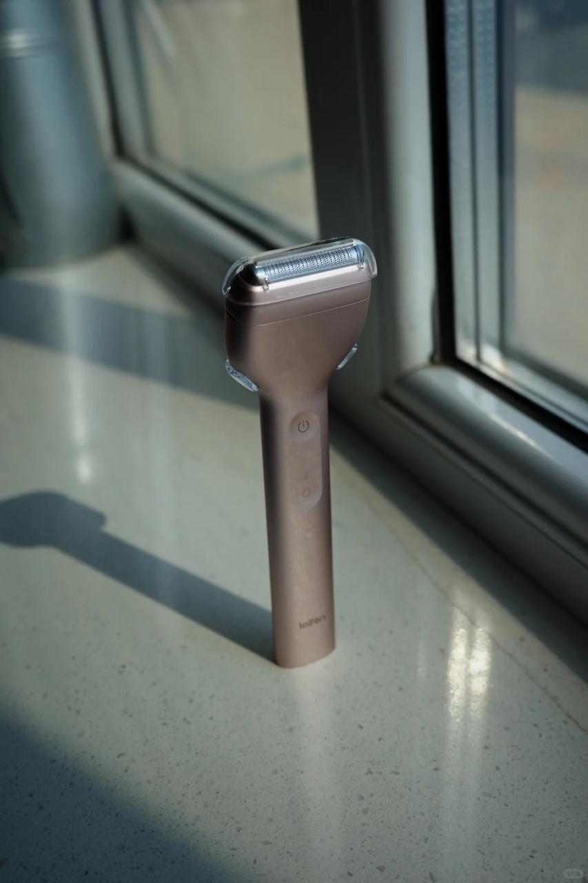 旅游再懒，剃须刀也得随身带！
 
酒店一次性剃须刀又糙又刮脸，刮完又红又刺痛，整