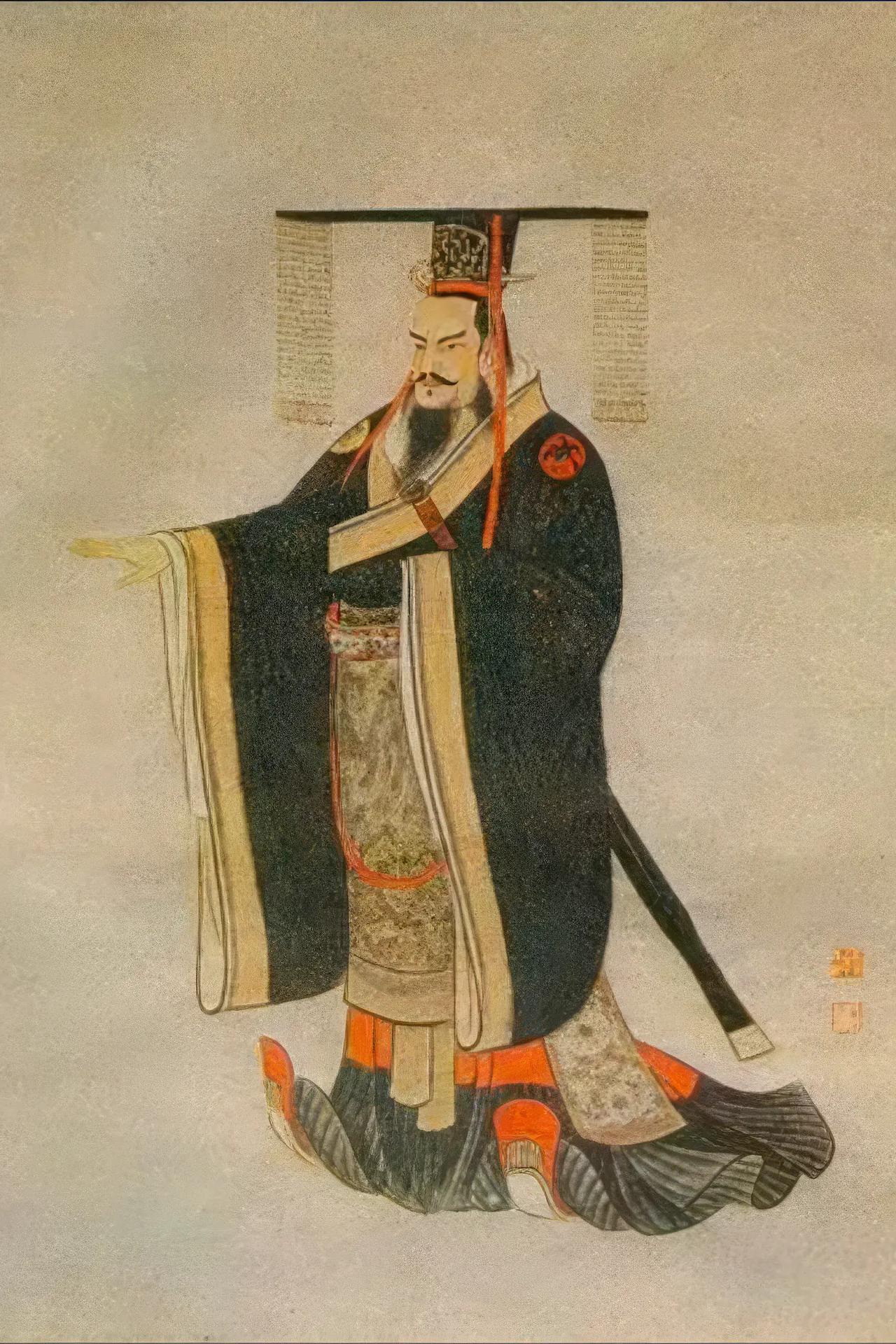 什么样的人最适合秦制？答：披着羊皮演技精湛的"割韭菜之王"

清末思想家谭嗣同有