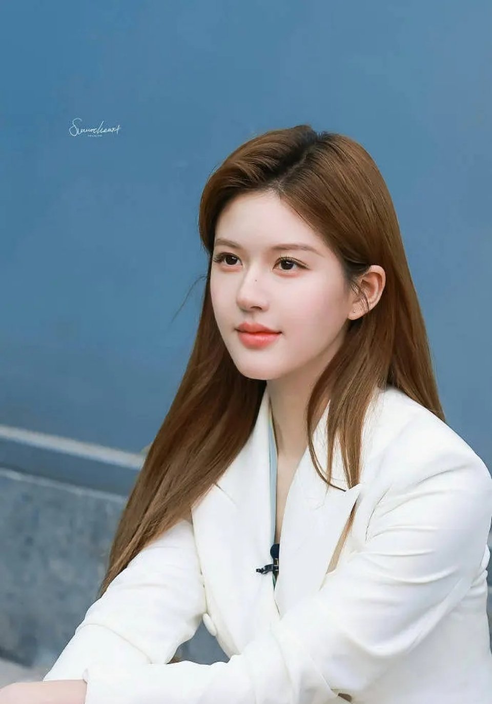 赵露思现在这个样子还适合当演员吗？ ​​​