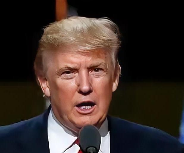 特朗普访华是来打幌子？美洲布局早就藏着真实目的！这位看着疯疯癫癫的总统，每一步其