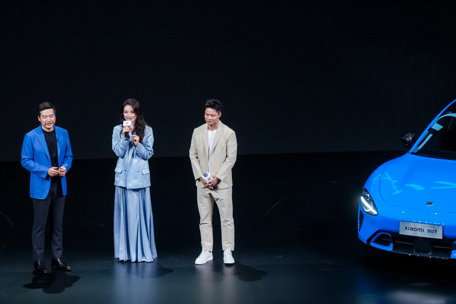 苏炳添赞新SU7为中国科技骄傲看完小米春季新品发布会，真的被苏炳添和小米汽车的双