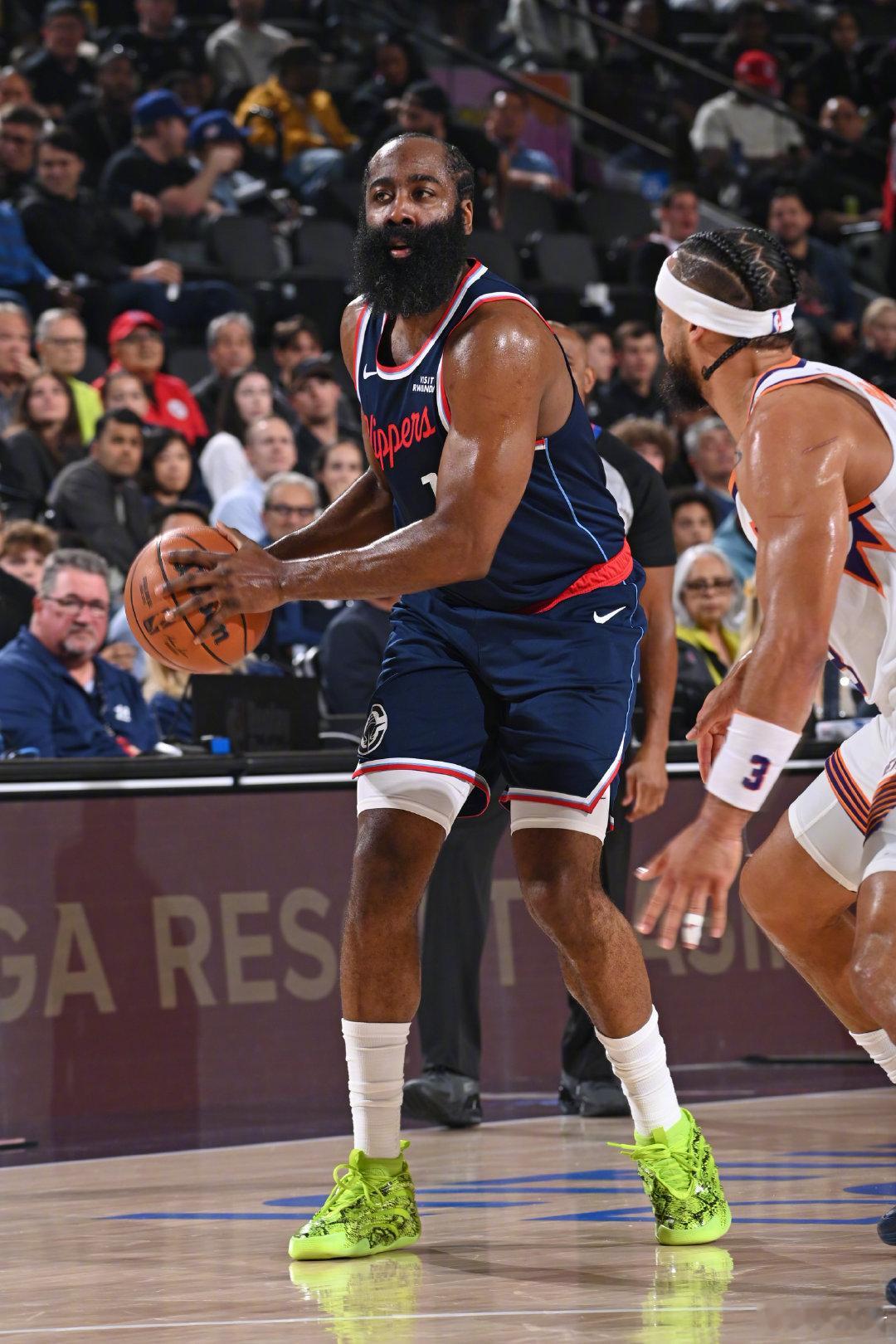 听说今天快船队能轻松取胜，要感谢如獒犬的狄龙防守，才有了哈登难得被激起的进攻欲望