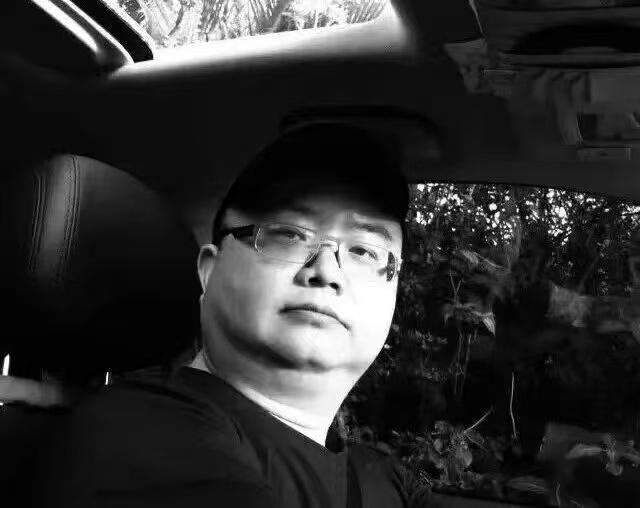 百万悬赏索命！反诈博主徽剑实名举报电诈头目刘忍，遭歹徒跨省劫持折磨后遗弃荒山，吹