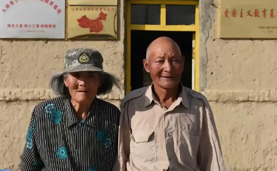 1964年，山东，一名叫魏德友退役军人相亲时，提了一个要求，女孩们纷纷摇头，突然