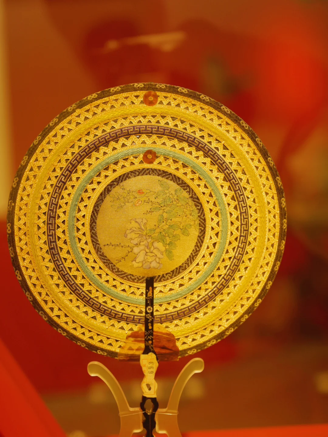 成博新展丨一扇之间，风吹中外 🌏