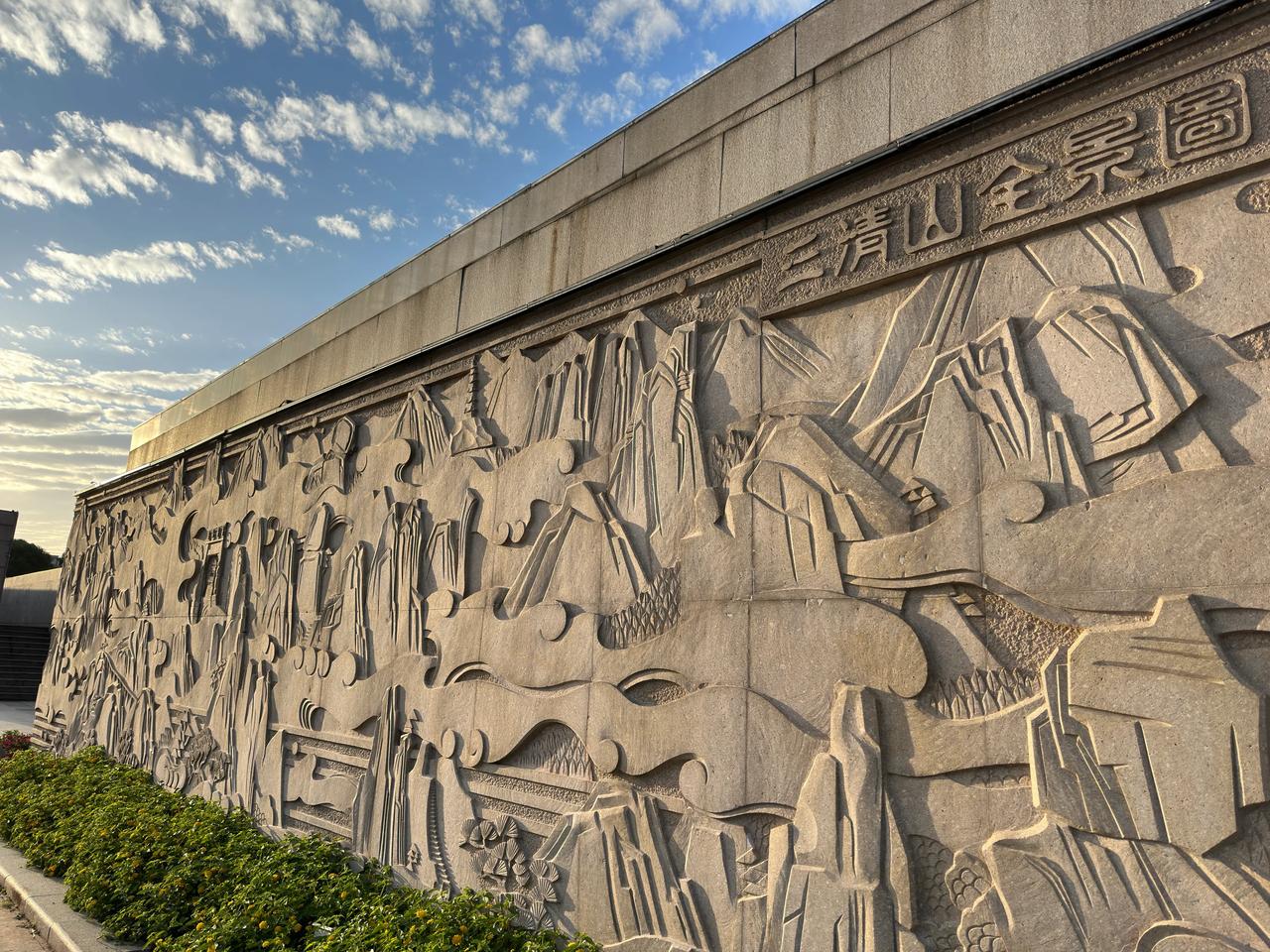 浩瀚的华夏大地，有一处被历史与自然共同宠爱的瑰宝之地——玉山，它不仅以秀丽的山水