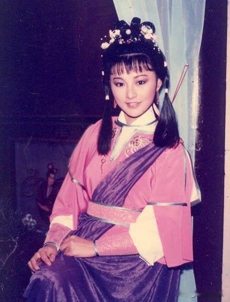 不靠内力,金庸主角谁最强?
金庸主角"无内力战力榜"：阿青第一，萧峰令狐冲谁更能