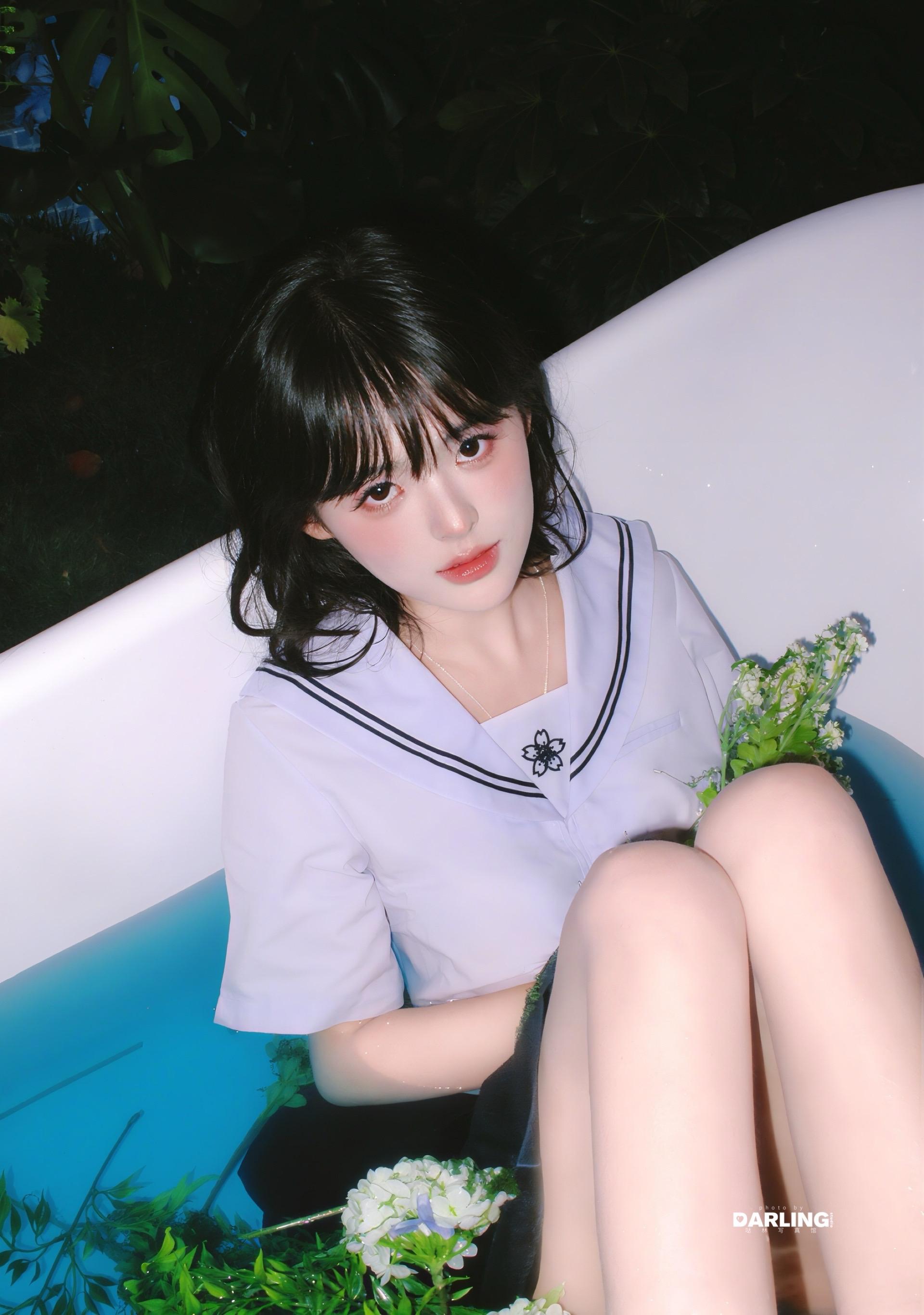 💦我沉入深蓝色的梦里。去打捞深处的记忆碎片～ 少女梦境氛围感