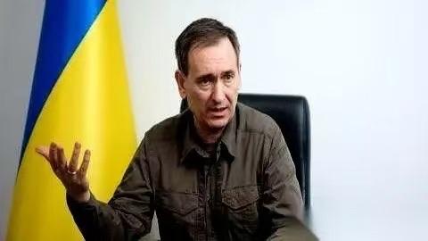 乌克兰情报局，突然扔出一个没人敢信的消息。
就在全世界的目光都死死盯着地面战线时