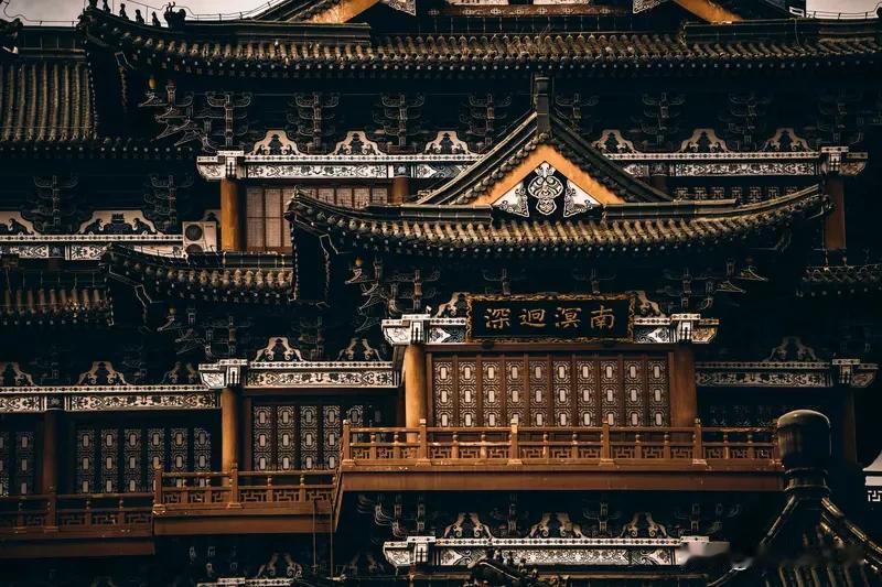 岳飞死后，南宋为何还能延续137年？

一是地缘天险。依托长江水网与川陕山地，限