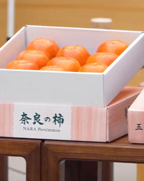 好大的口气！日本首相高市早苗11月19日发文写道：“今天是每年秋天例行的向首相赠