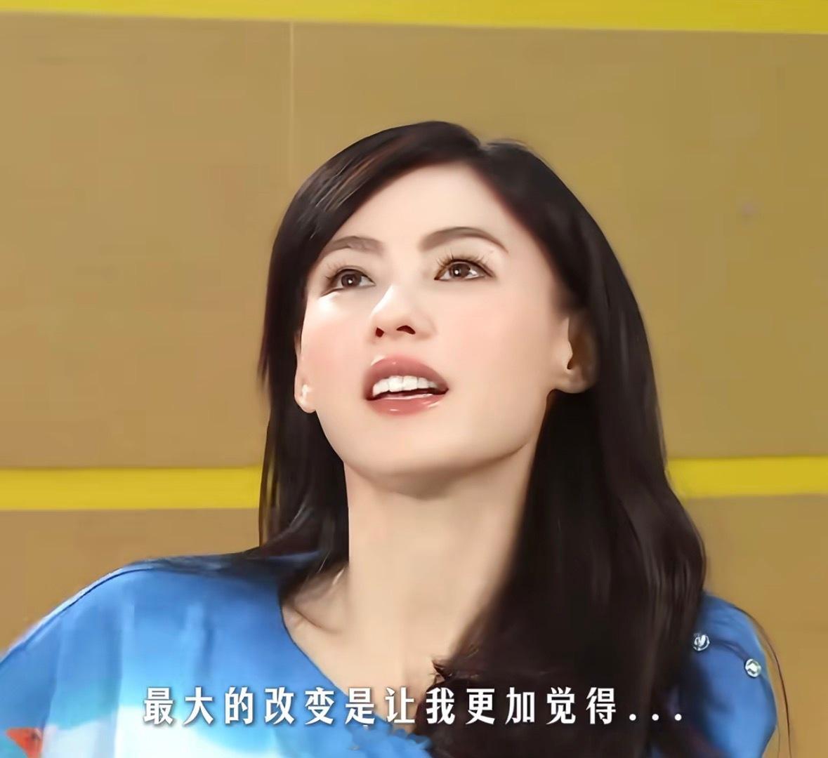 张柏芝真的好美“所有的事情都是眼前的假象，闭上眼去了解自己”活的太通透了