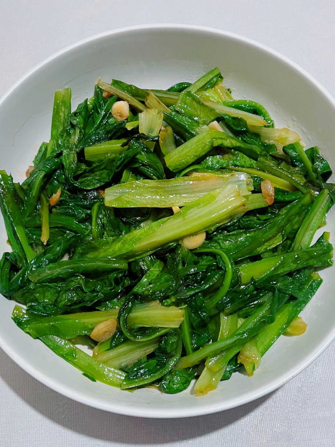 今天吃什么？又香又下饭的油麦菜🤤~