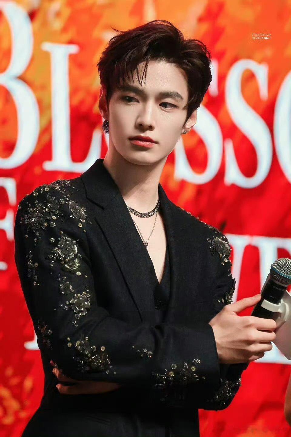 何与让孟子义说YesIDo孟子义何与百花杀剧宣状态果然三搭最有默契！何与孟子义剧