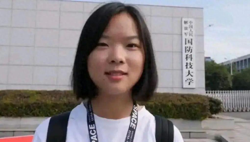 2019年，云南668分女孩李盈，选择国防科技大学，不料最终因1分之差，与国防科