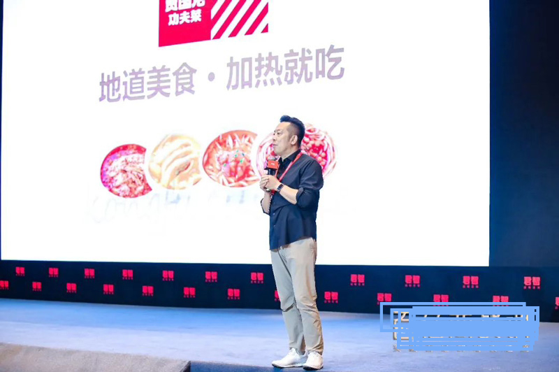西贝现在这种情况，老板贾国龙要付99%的责任，罗永浩提了一嘴预制菜，他自己就炸了