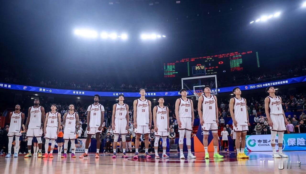 不敌上海男篮之后，浙江男篮本赛季至今仅1胜4负。球队陷入这样的困境，当然没有任何