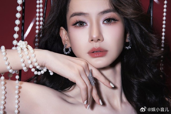 戚薇活的好通透听到了戚薇这样的说法，也是很感同身受的！毕竟在人生的课题上，我们还