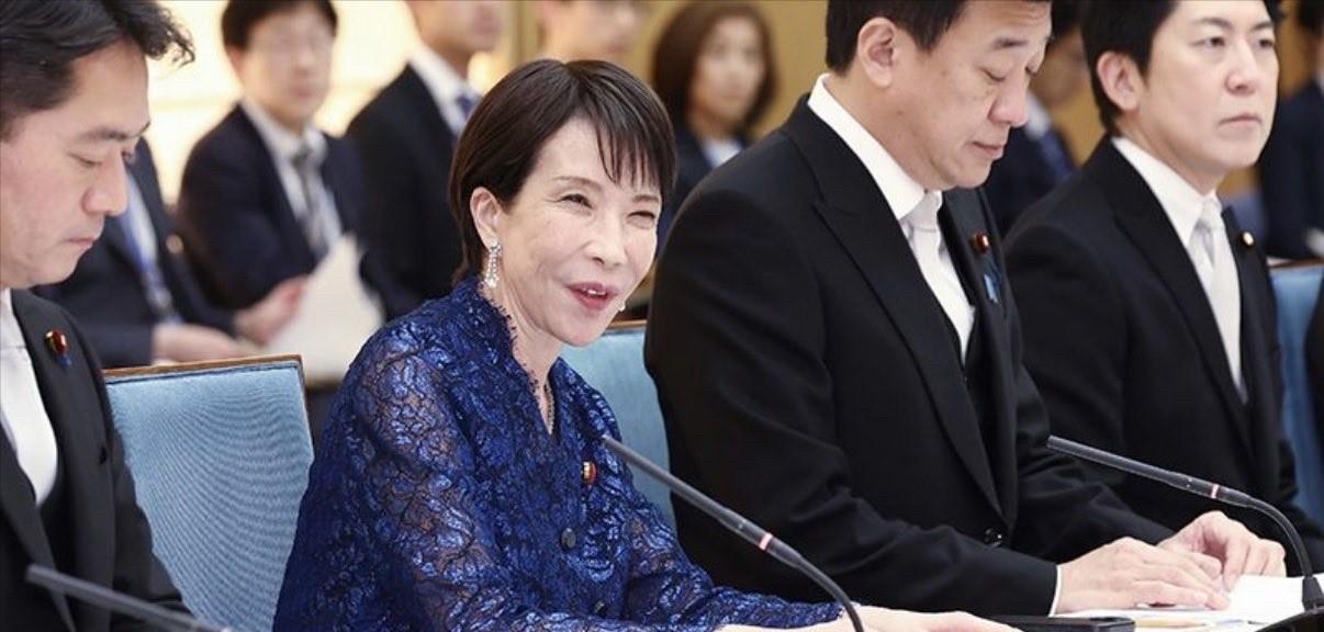 定了，日本官宣示好中国
当地时间6月8日，日本检方正式决定放弃起诉今年2月扣押中