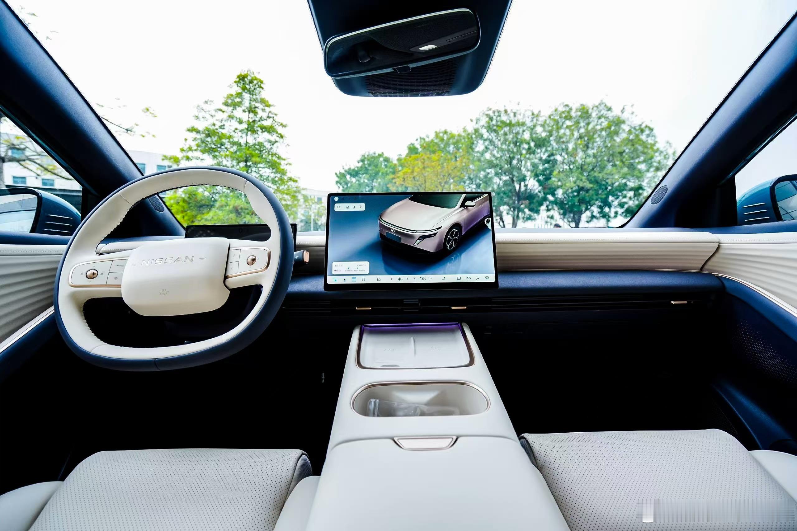 车不仅仅是代步工具，更是家的延伸。今天看完东风日产的新车，真的觉得他们太懂生活细