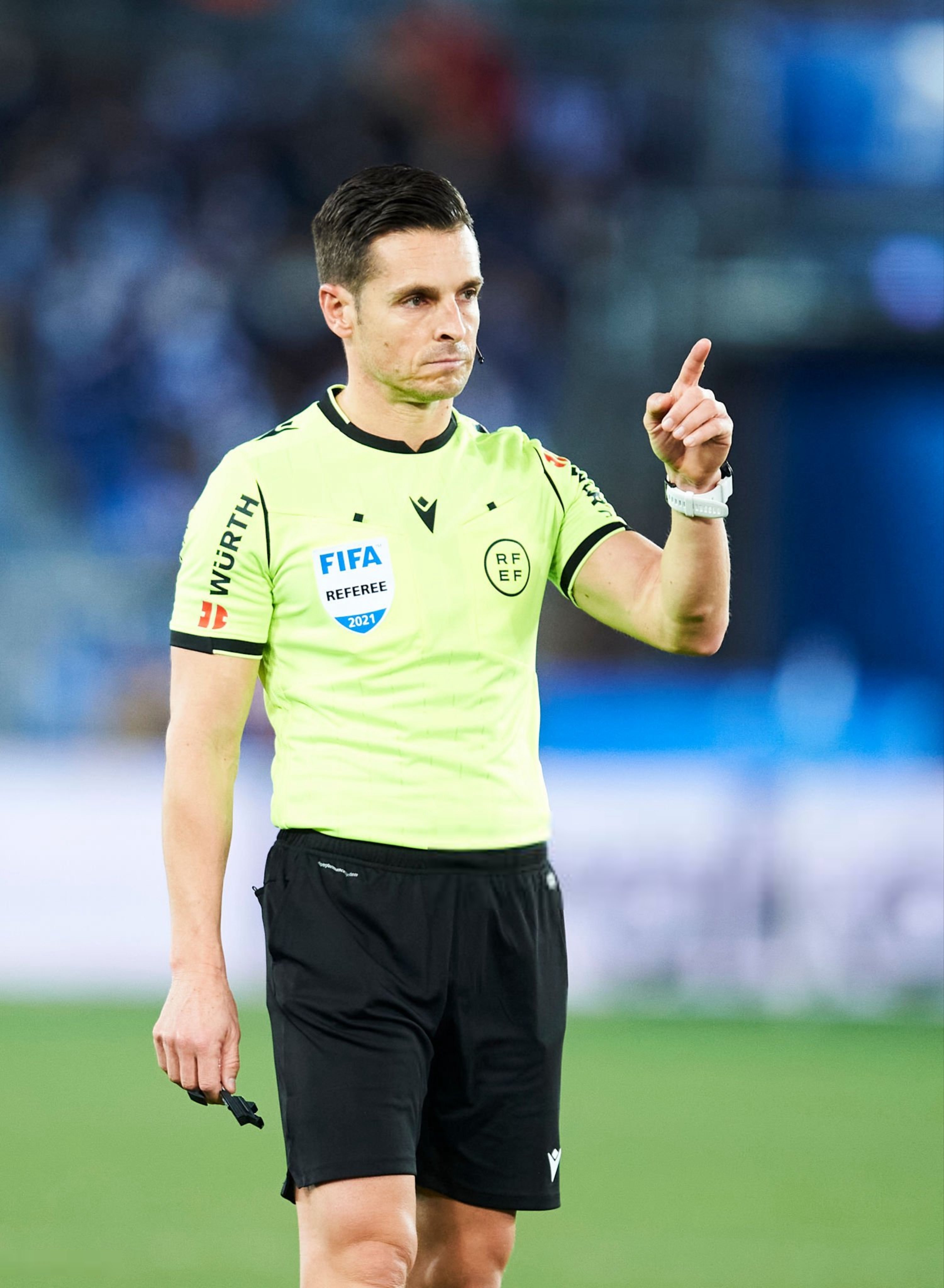 巧合？故意！裁判德尔塞罗-格兰德在最近 5 场巴萨客场对阵皇家社会比赛中的出现了