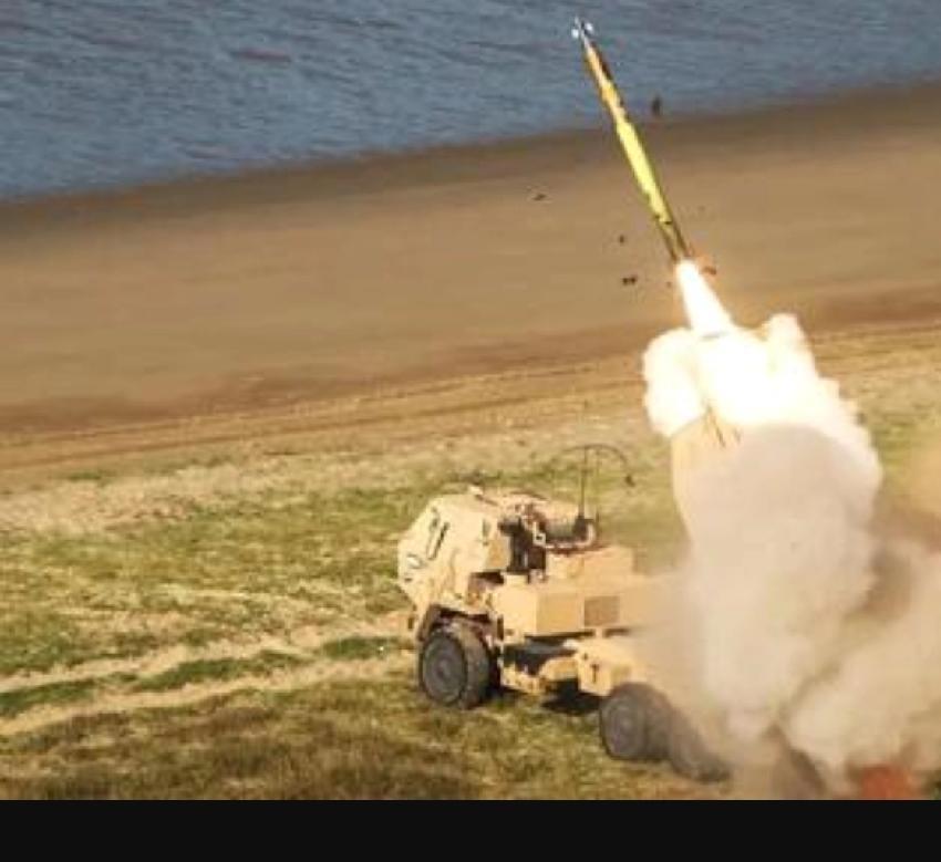 快讯！快讯！
 
乌克兰总统泽连斯基突然宣布了。
 
深夜时段，乌方称动用了“远