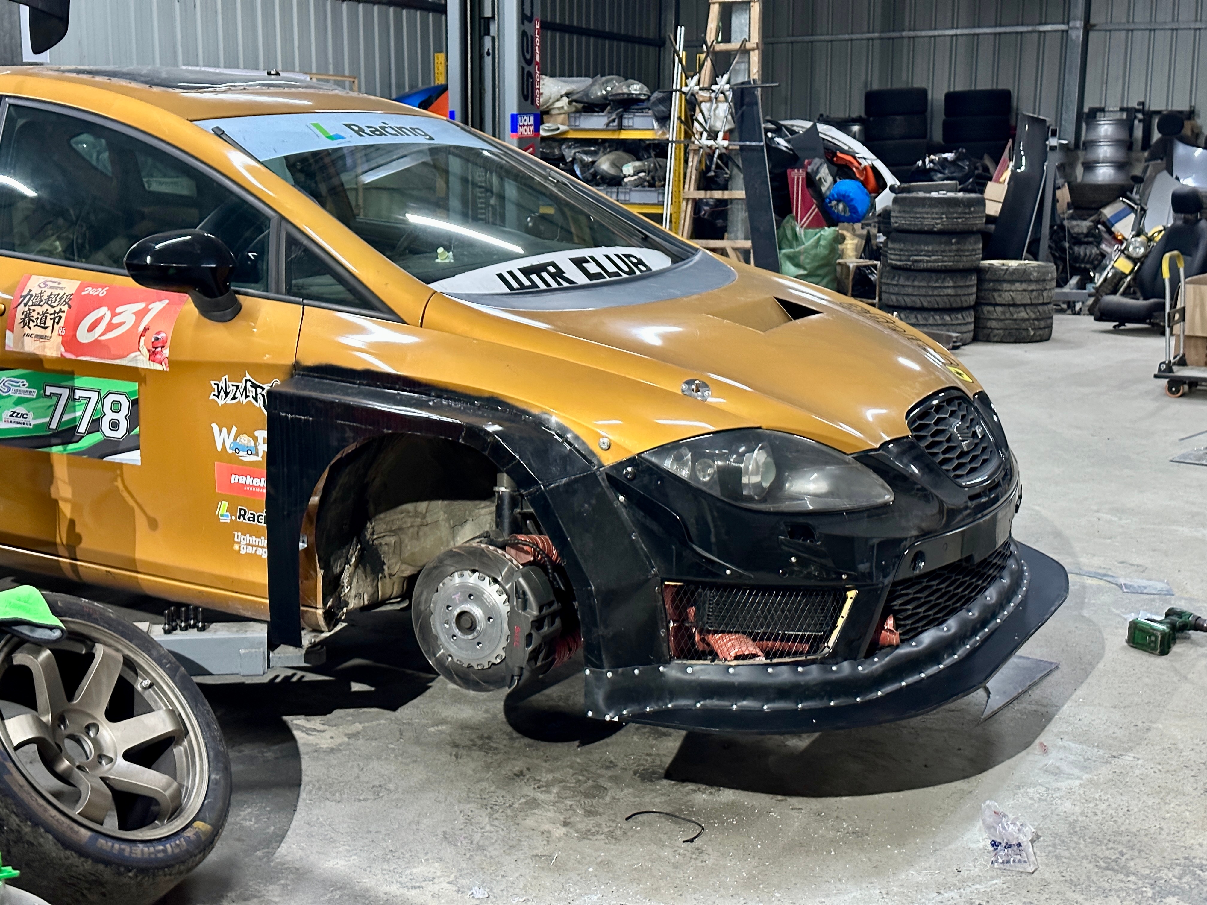 思域还是没搞定。其他活也得干。