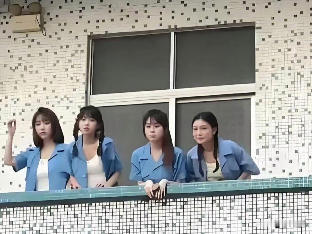 为什么现在电子厂女孩越来越少了？
如今电子厂女孩越来越少，是因为就业选择更丰富了