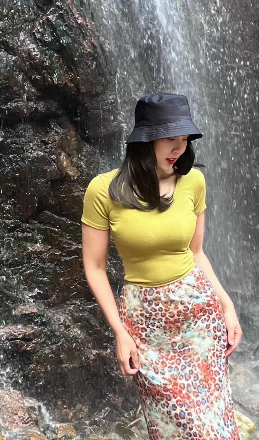 成熟端庄漂亮的女人都有什么特点[kiss]