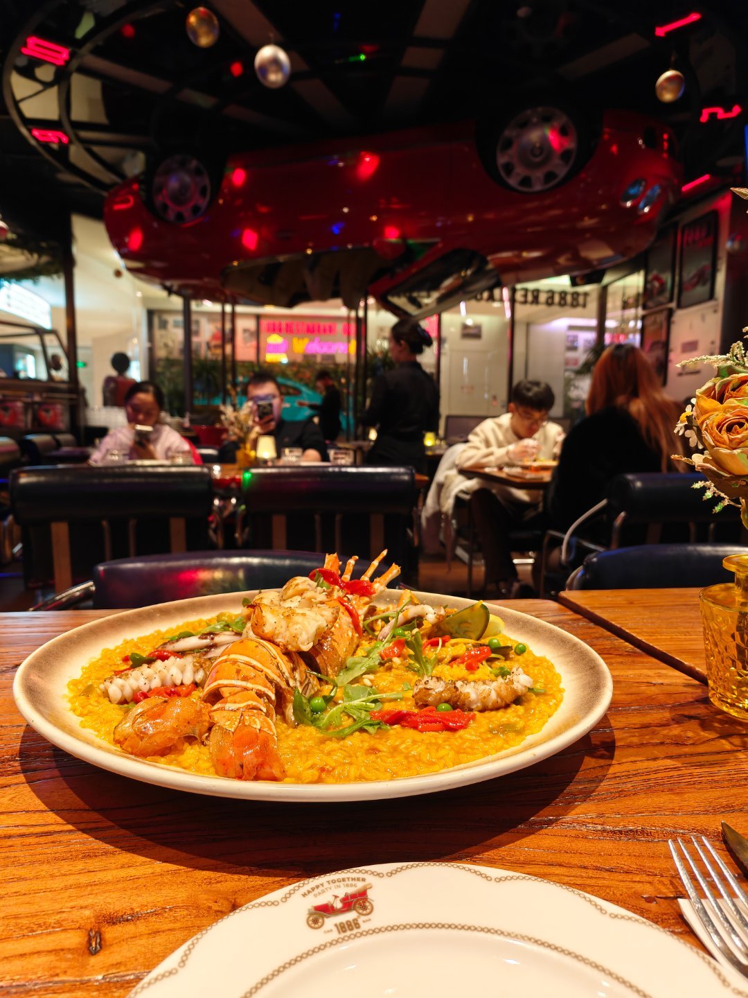 难得进城，吃顿好的[哈哈]  ​​​