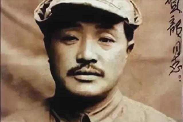 南昌起义中，贺老总贡献了其麾下7500人的部队，占起义总兵力2万人的近四成，是起